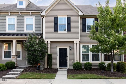 1084 Kenross Dr, Burlington, NC, 27215-9558 | Card Image