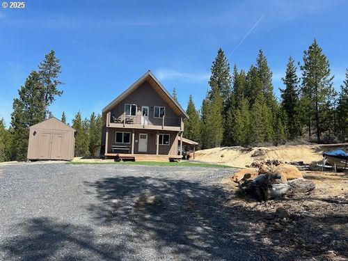 141018 Emerald Meadows Way, Crescent Lake, OR, 97733-7299 | Card Image