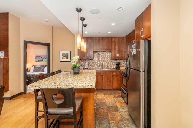 107 - 1818 Mountain Ave, Condo with 2 bedrooms, 2 bathrooms and 1 parking in Canmore AB | Image 4