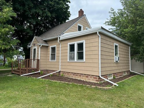 551 Center St, Tracy, MN, 56175-1312 | Card Image