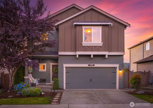 17803 Ashe Ct, Granite Falls, WA, 98252-8992 | Card Image
