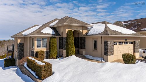 31 Falcon Dr, Canaan, NS, B4N0A1 | Card Image