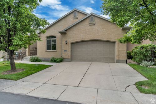 10972 Crystal View Way, South Jordan, UT, 84095-8421 | Card Image