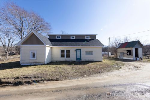 111 Dozier Ln, Mount Airy, NC, 27030-3960 | Card Image