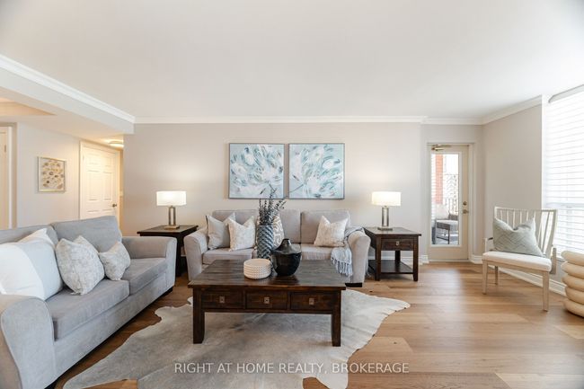 1106 - 442 Maple Ave, Condo with 3 bedrooms, 2 bathrooms and null parking in Burlington ON | Image 10