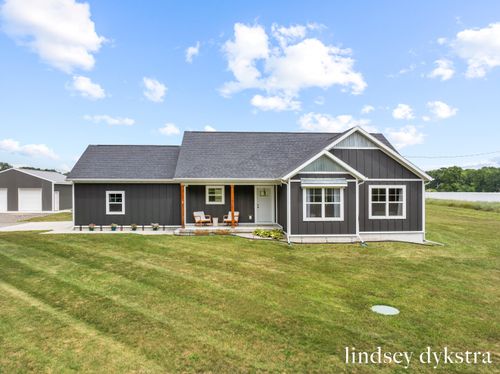 11905 Stultz St Ne, Rockford, MI, 49341-8891 | Card Image