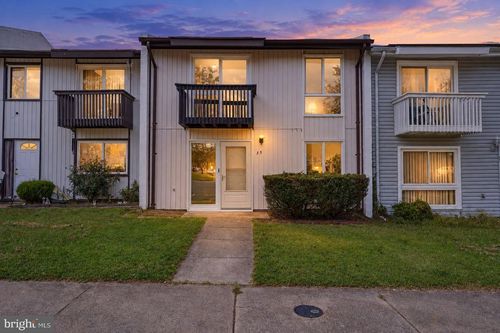 35 Monarch Drive, STERLING, VA, 20164 | Card Image