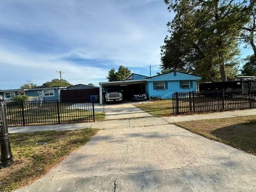 7917 Rideout Rd, TAMPA, FL, 33619-4813 | Card Image