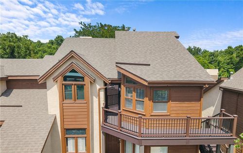 4822 Horton St, Mission, KS, 66202-1757 | Card Image