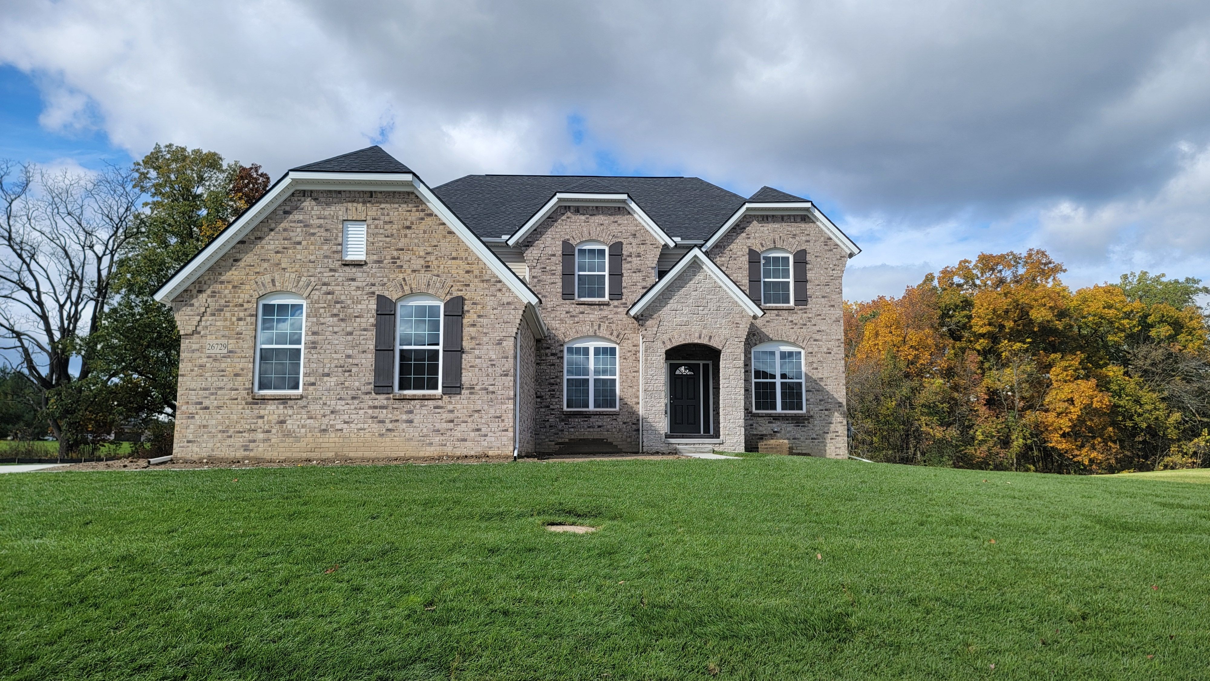 International Dr, South Lyon, MI 48178
