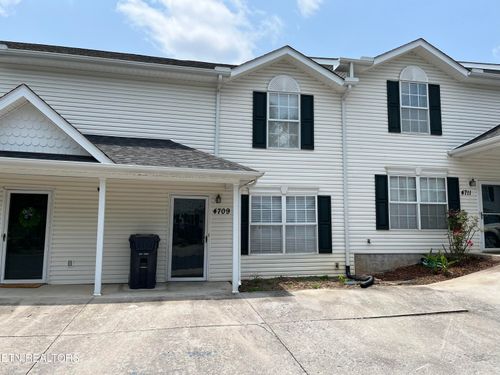 4709 Scepter Way, Knoxville, TN, 37912-4274 | Card Image