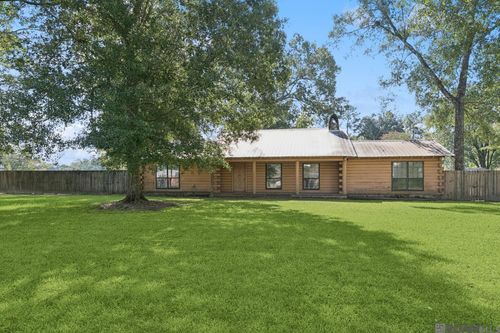 8830 James St, Denham Springs, LA, 70726-6306 | Card Image