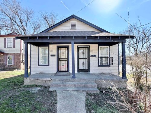 2261 Hunter Ave, Memphis, TN, 38108-2328 | Card Image