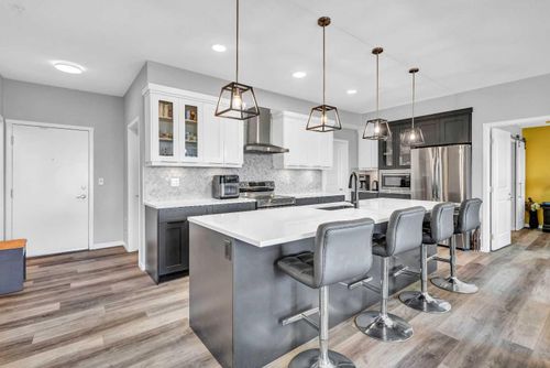 305-100 Harvest Hills Place Ne, Calgary, AB, T3K2N4 | Card Image