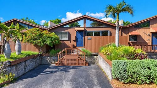 11339 Sw 112th Circle Ln N, Miami, FL, 33176-8433 | Card Image