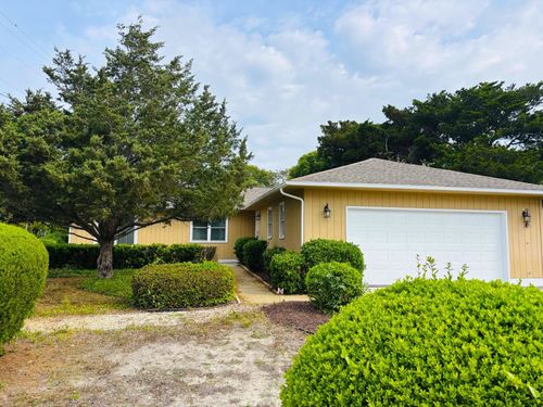 1012 Perrin Dr, North Myrtle Beach, SC, 29582-3740 | Card Image