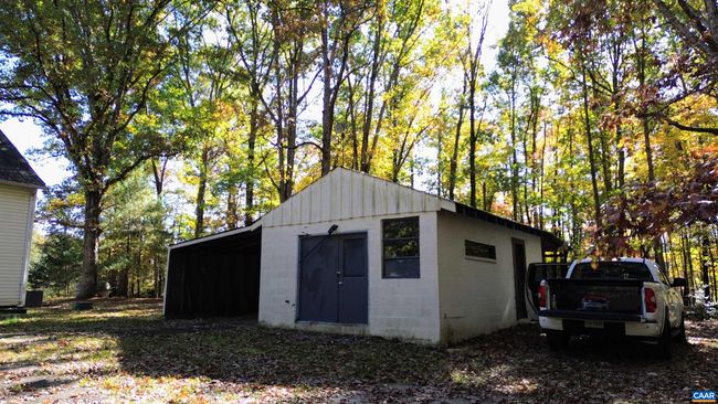 1367 S Constitution Rte, House other with 4 bedrooms, 1 bathrooms and null parking in DILLWYN VA | Image 28