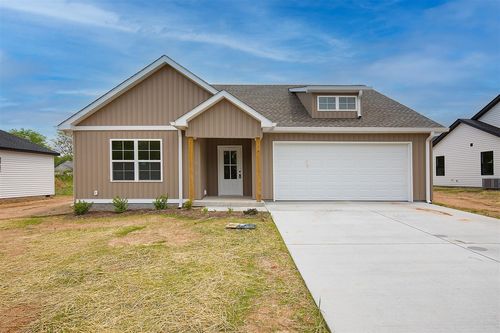 105 Madeline Ct, Russellville, KY, 42276-7808 | Card Image