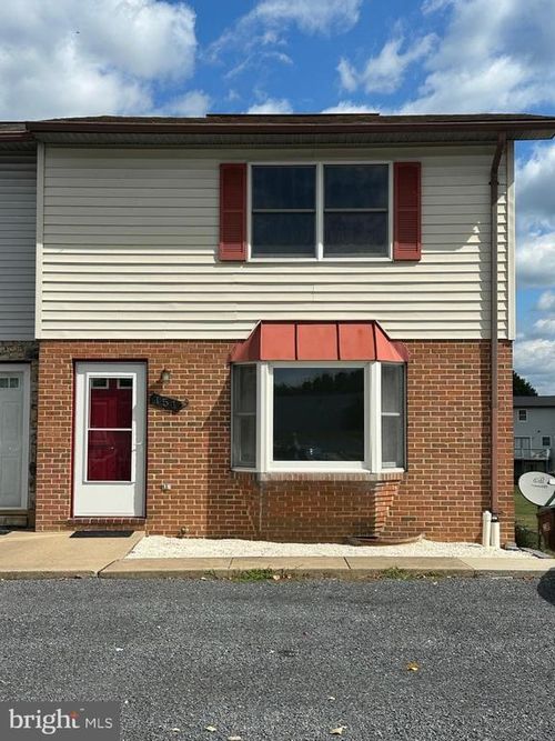 151 E Reservoir Rd, Woodstock, VA, 22664-1501 | Card Image