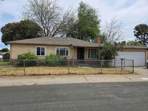 3832 Marine Ave, Stockton, CA, 95204-1629 | Card Image