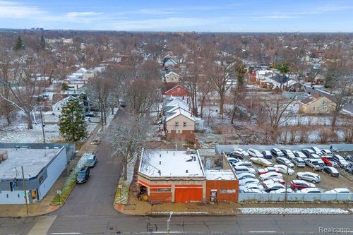 14040 Fenkell St, Detroit, MI, 48227-3213 | Card Image