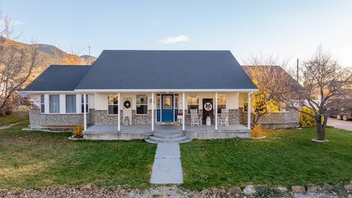 375 W 400 S, Manti, UT, 84642-1525 | Card Image