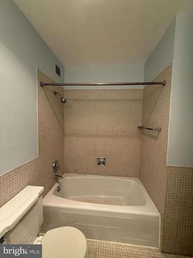 APT-1609 - 4000 N Charles St, Condo with 2 bedrooms, 2 bathrooms and null parking in BALTIMORE MD | Image 14