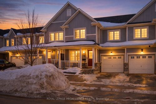 73 Briggs Grove, Peterborough, ON, K9J0C4 | Card Image