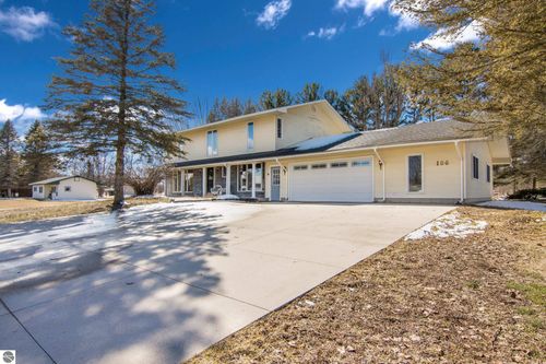 106 Pearl St, Kingsley, MI, 49649-2506 | Card Image