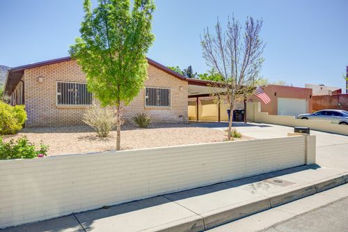 2412 Hiawatha Dr Ne, Albuquerque, NM, 87112-1922 | Card Image