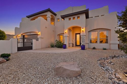 617 Monterrey Rd Ne, Rio Rancho, NM, 87144-5614 | Card Image