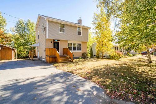 130 Foster St, Berwick, NS, B0P1E0 | Card Image