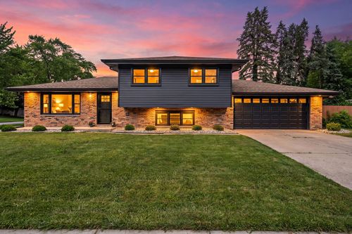 6384 Fallen Timbers Ave, Portage, IN, 46368 | Card Image