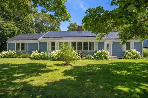 160 Lincoln Rd, Hyannis, MA, 02601-2408 | Card Image