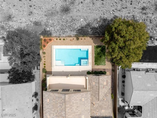 17 Morninglow Pass, House other with 4 bedrooms, 4 bathrooms and null parking in Henderson NV | Image 52