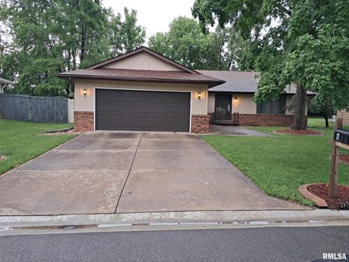17 Sarah Ave, Springfield, IL, 62703-5334 | Card Image