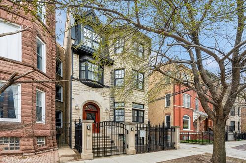 1-746 W Belden Ave, CHICAGO, IL, 60614-6062 | Card Image