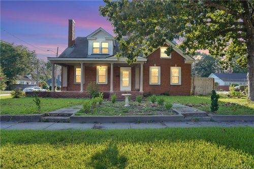 1301 N Pine St, Lumberton, NC, 28358-4741 | Card Image