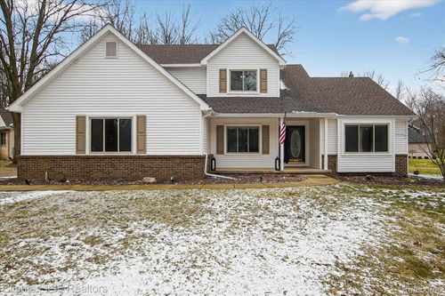 5150 Edward James Dr, Howell, MI, 48843-7963 | Card Image
