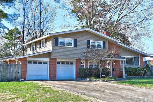 3713 Virginius Dr, Virginia Beach, VA, 23452-3551 | Card Image