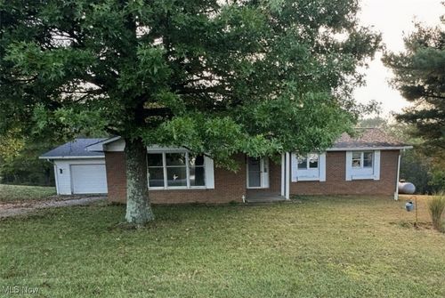 3695 Hayfield Rd, Dresden, OH, 43821-9791 | Card Image