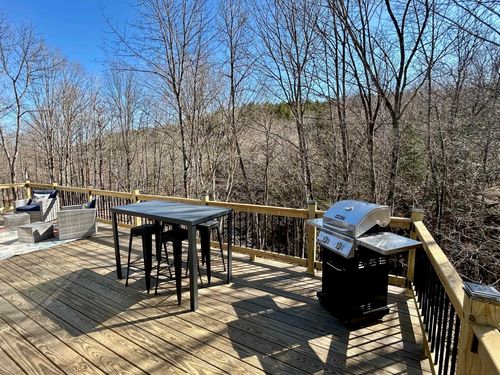 1001 Vt Route 65, Brookfield, VT, 05036-9455 | Card Image