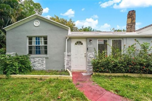 617 Lakeside Harbour, Boynton Beach, FL, 33435-2403 | Card Image