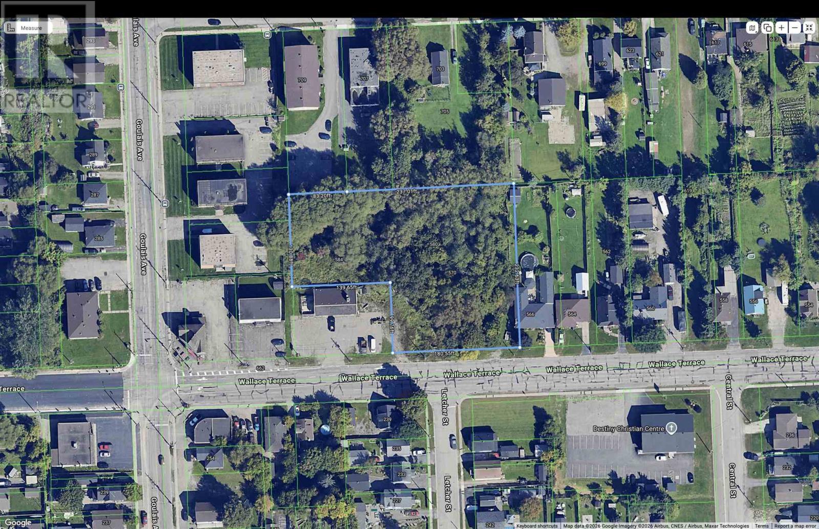 Land in Sault Ste. Marie