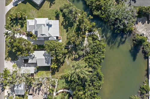 6841 Longboat Dr S, LONGBOAT KEY, FL, 34228-1035 | Card Image
