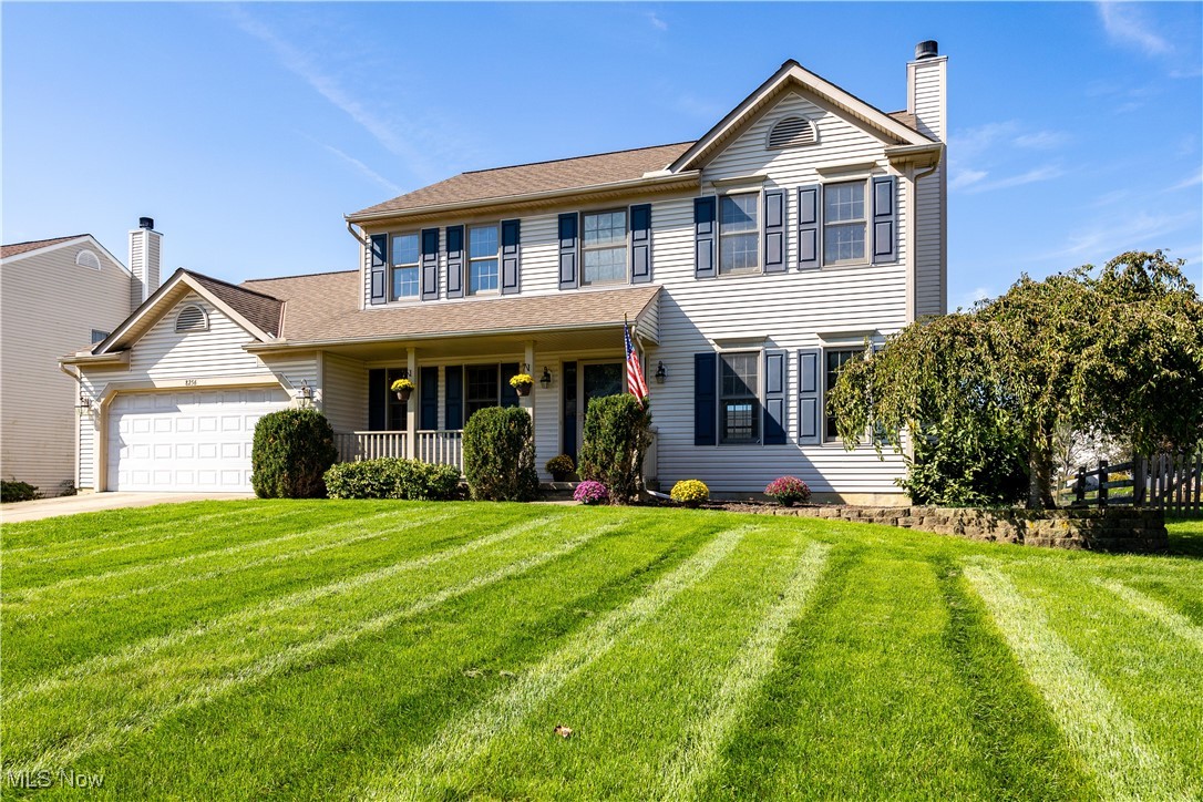 Halle Cir, North Ridgeville, OH 44039