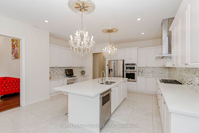 7 Hagerman Rd, House other with 7 bedrooms, 8 bathrooms and 3 parking in Brampton ON | Image 16
