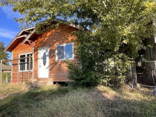 1020 Laurel St, Texarkana, AR, 71854-4961 | Card Image