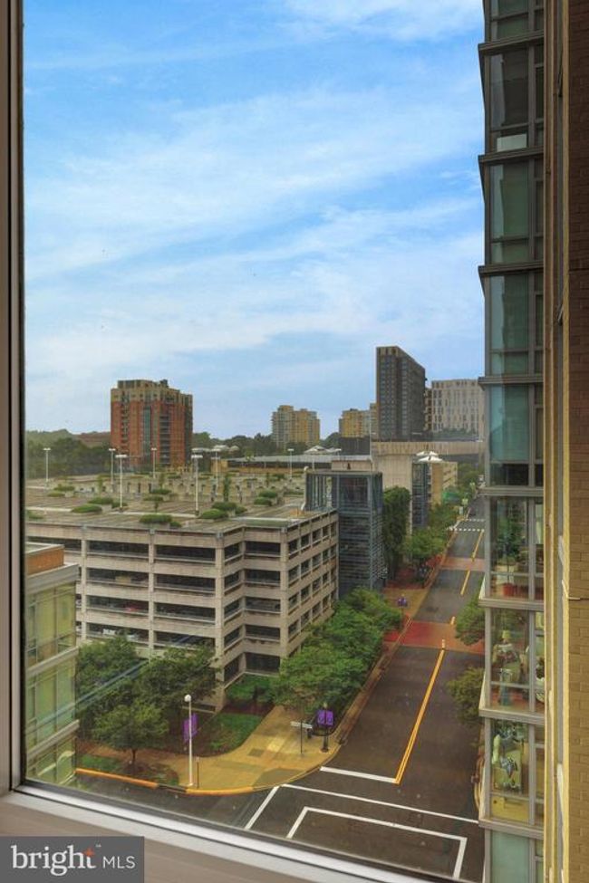 UNIT-907 - 11990 Market St, Condo with 3 bedrooms, 2 bathrooms and null parking in RESTON VA | Image 20