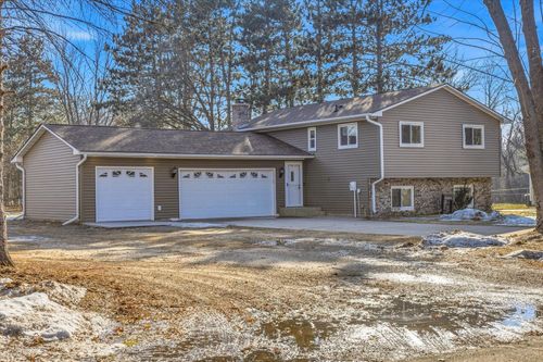 5821 268th St, Wyoming, MN, 55092-9278 | Card Image